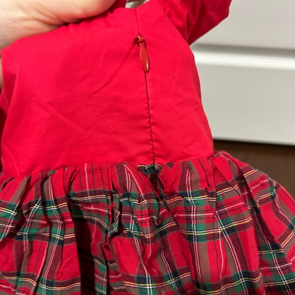 Dollcake Red Christmas plaid 4T - Picture 5 of 9